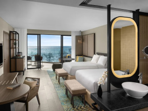 Crowne Plaza Phu Quoc Starbay