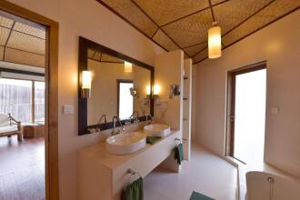 Safari Island Resort & Spa