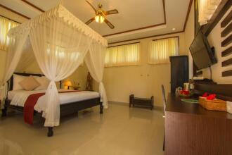 Arya Amed Beach Resort