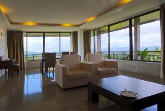 Hotel Tourmaline