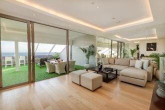 Double-Six Luxury Hotel Seminyak