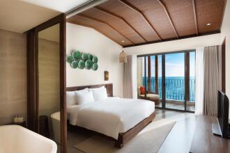 Dusit Princess Moonrise Beach Resort Phu Quoc