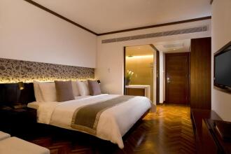 Nusa Dua Beach Hotel & Spa, Bali