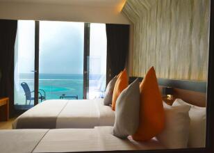 Triton Prestige Seaview & Spa