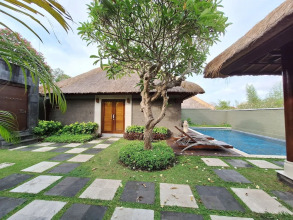 Abi Bali Resort And Villa