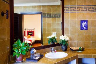 Seahorse Resort & Spa