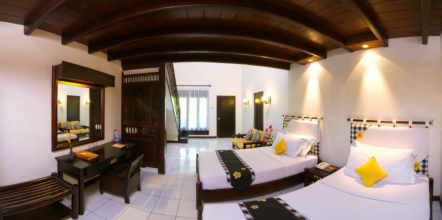 Legian Beach Hotel