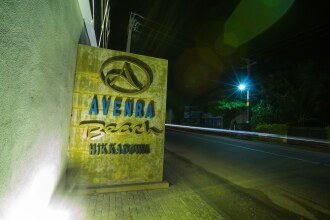 Avenra Beach Hikkaduwa