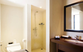 Kayumanis Sanur / Villas & Spa