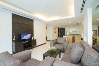 The Palms, Kamala Beach
