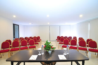 Grand Kuta Hotel And Residence