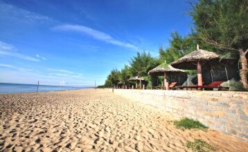 Golden Coast Resort & Spa