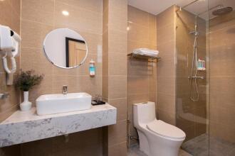 Golden Lotus Nha Trang Central Hotel