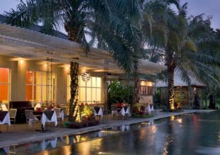 Segara Village Hotel