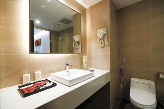 Lemore Hotel Nha Trang