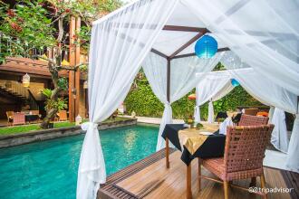 The Elysian Boutique Villa Hotel