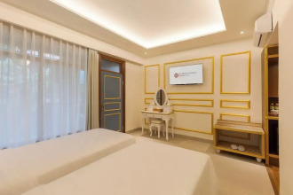 Fourteen Roses Boutique Hotel Legian