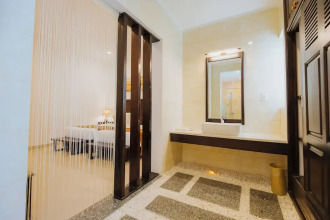 Villa Del Sol Beach Villas & Spa
