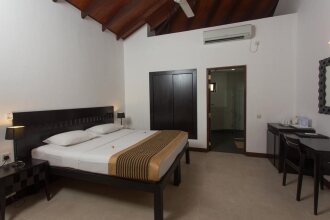 Embudu Village Resort