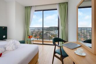 Crown Hotel Nha Trang