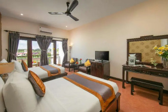 Sea Lion Beach Resort & Spa
