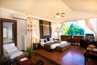 The Mansion Resort Hotel & Spa