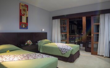 Fourteen Roses Beach Hotel