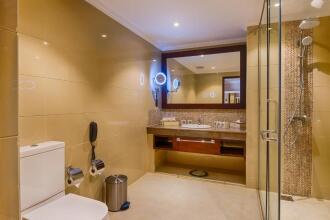 The Golden Crown Hotel