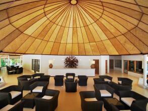 Safari Island Resort & Spa