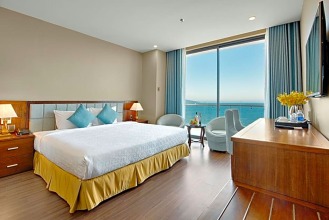Yarra Ocean Suite Danang