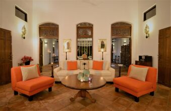 Jh Villa