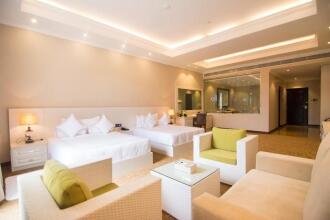 The Golden Crown Hotel