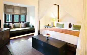 Kayumanis Sanur / Villas & Spa