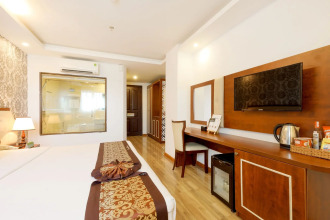 Paris Nha Trang Hotel