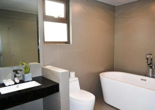 Triton Prestige Seaview & Spa