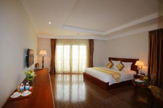 Nha Trang Palace