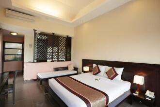Romana Resort & Spa