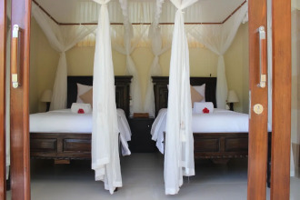 Arya Amed Beach Resort