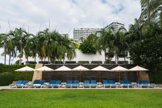 Jomtien Palm Beach Hotel And Resort