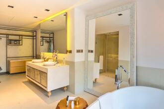 Azaya Beach Resort