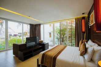 Villa Del Sol Beach Villas & Spa