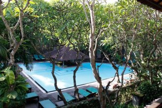 Hotel Puri Bambu