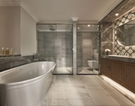 La Siesta Premium Saigon Central