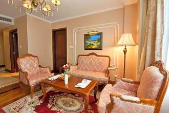 Grand Hotel Saigon