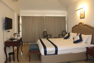 Casa Ahaana Resort