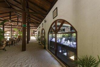 Embudu Village Resort