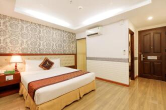 Paris Nha Trang Hotel