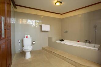 Arya Amed Beach Resort