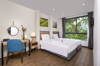 Golden Lotus Nha Trang Central Hotel
