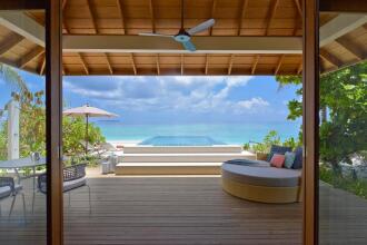 Emerald Faarufushi Resort & Spa